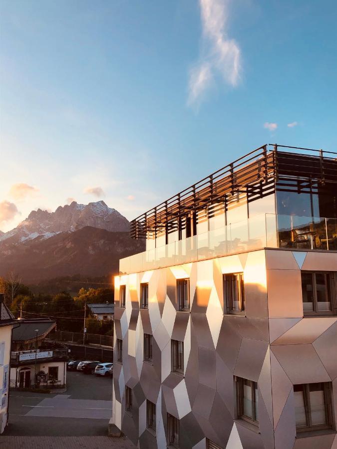 Cubo Sport & Art Hotel Sankt Johann in Tirol Eksteriør bilde
