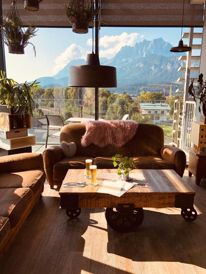 Cubo Sport & Art Hotel Sankt Johann in Tirol Eksteriør bilde