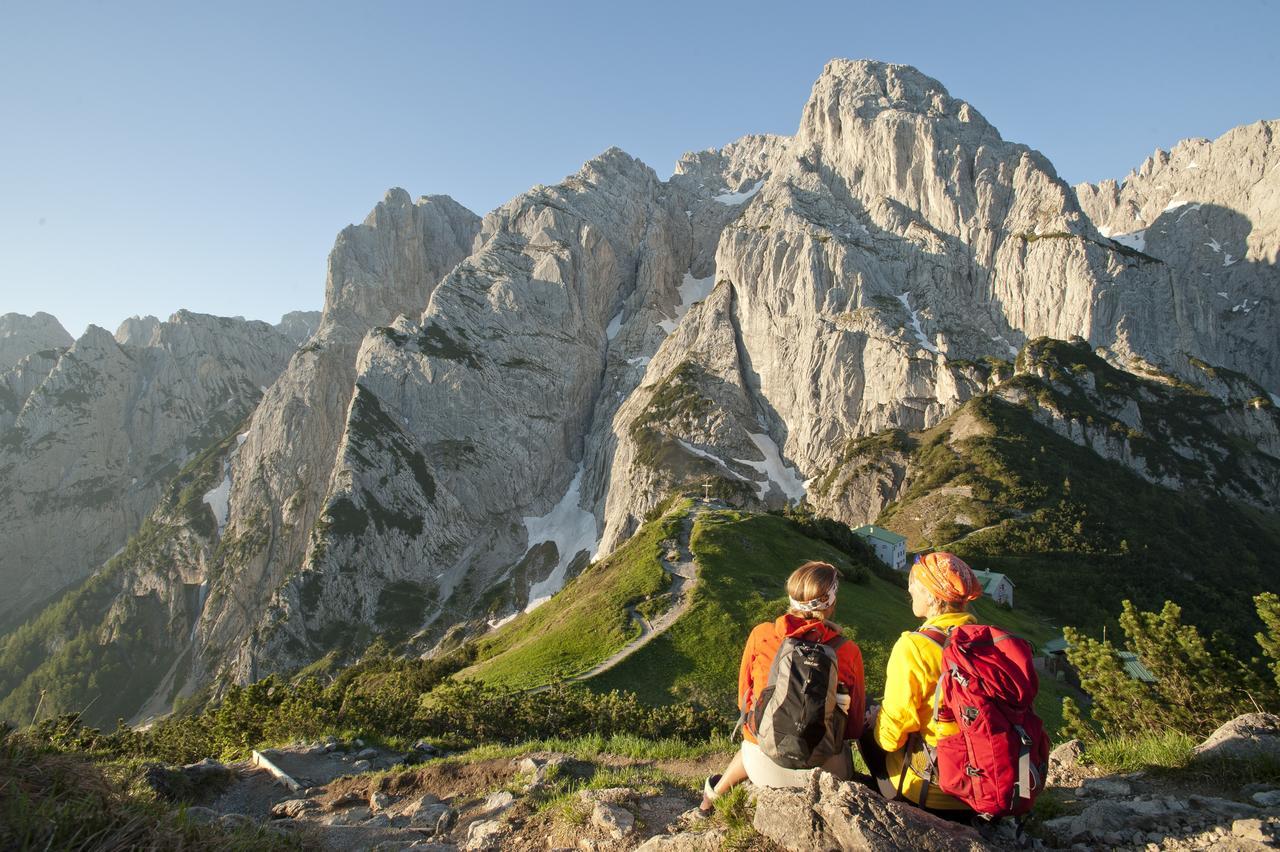 Cubo Sport & Art Hotel Sankt Johann in Tirol Eksteriør bilde