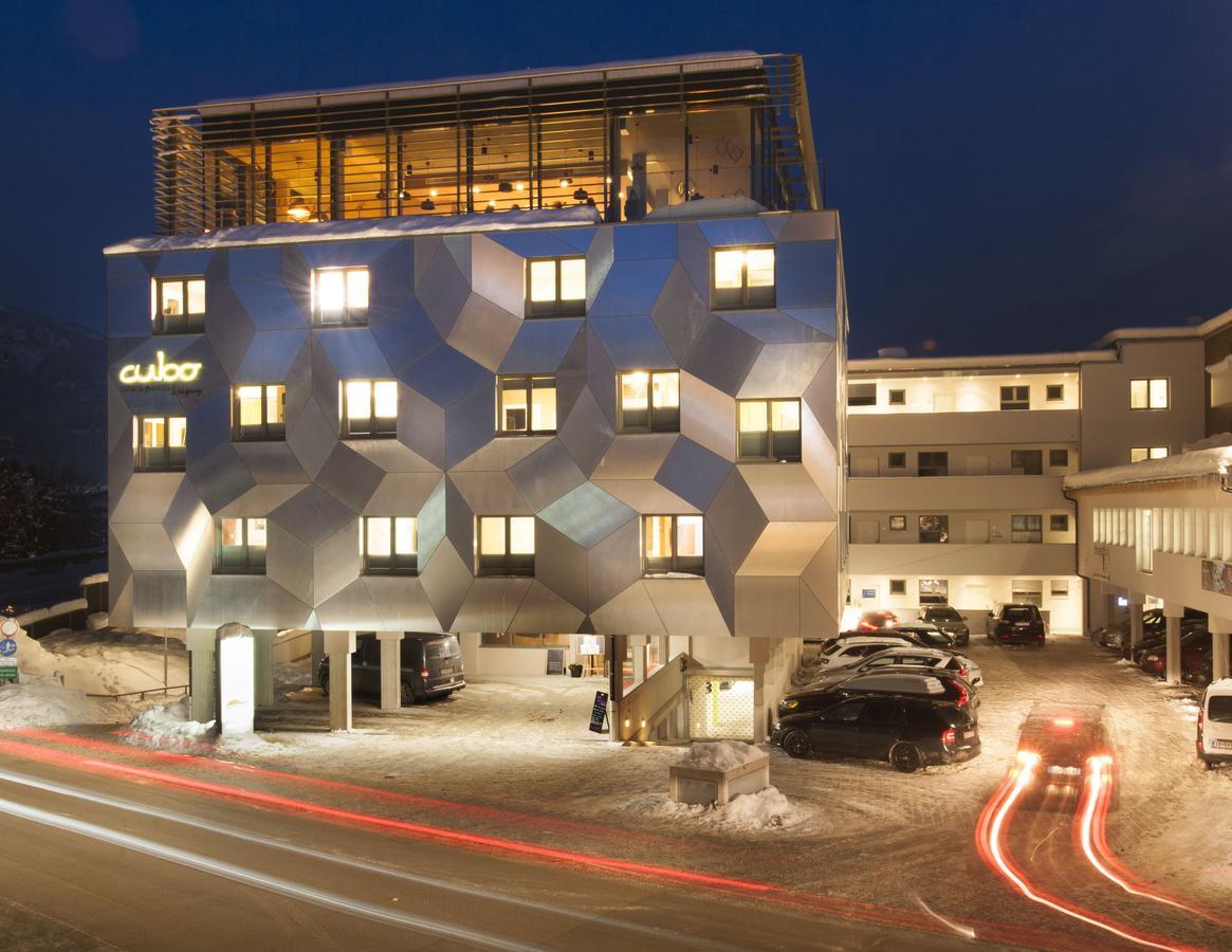 Cubo Sport & Art Hotel Sankt Johann in Tirol Eksteriør bilde